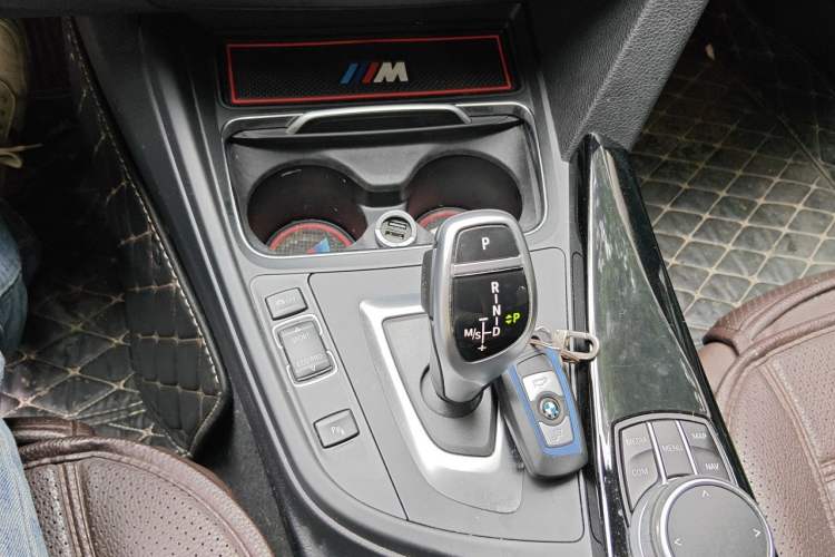 Used BMW 3 Series 2019 320Li M Sport Package Gear Lever