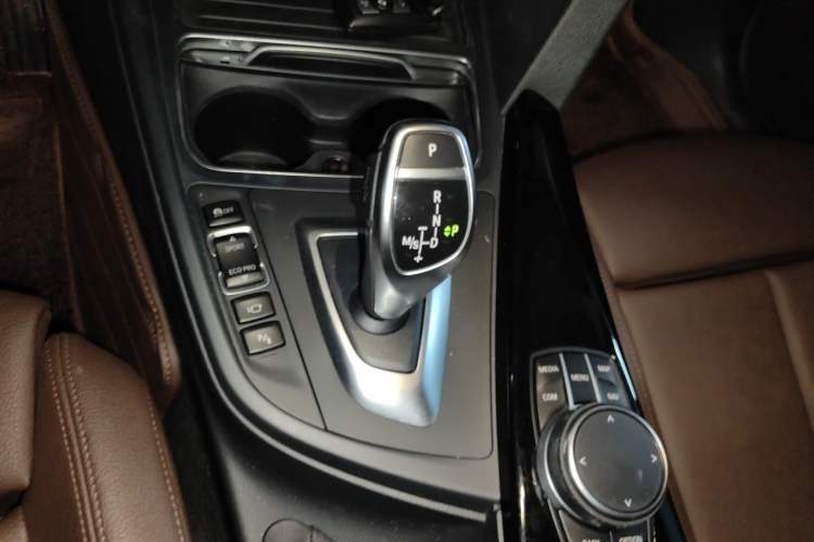 Used BMW 3 Series 2019 320Li M Sport Package Gear Lever