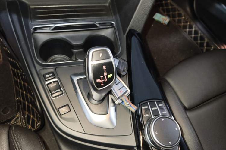 Used BMW 3 Series 2019 320Li M Sport Package Gear Lever