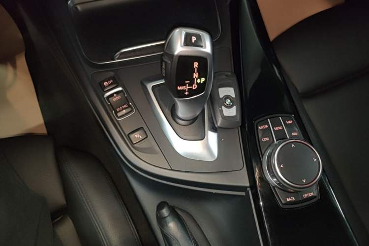 Used BMW 3 Series 2019 320Li xDrive Fashion Model Gear Lever