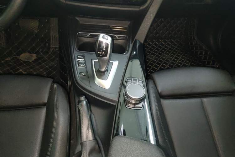 Used BMW 3 Series 2019 320Li Fashion Model Gear Lever