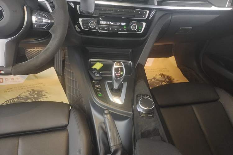 Used BMW 3 Series 2019 320Li M Sport Night Edition Gear Lever