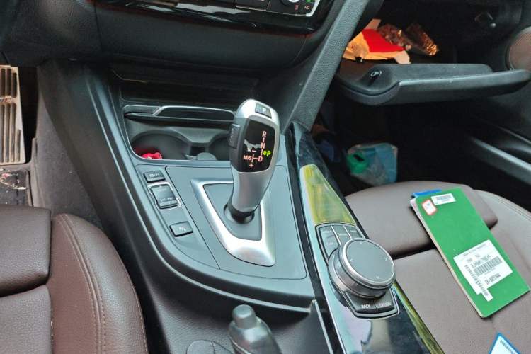 Used BMW 3 Series 2019 320Li Fashion Model Gear Lever