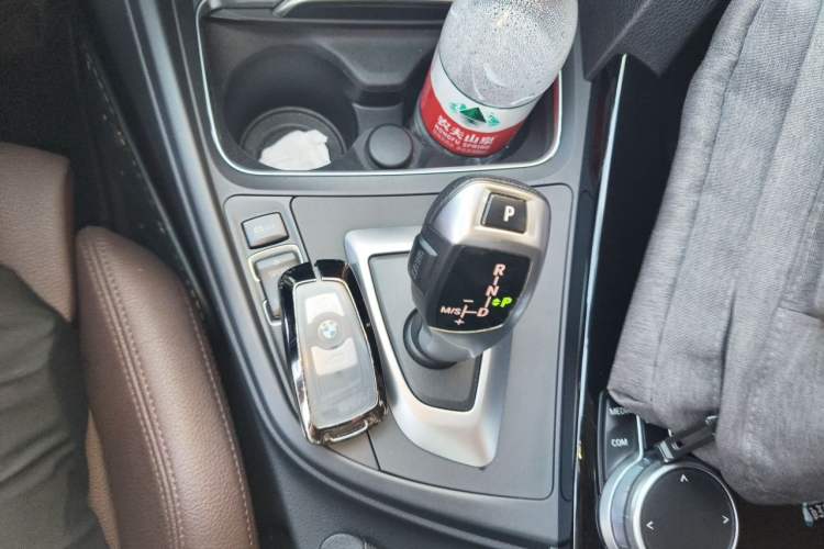 Used BMW 3 Series 2019 320Li Fashion Model Gear Lever