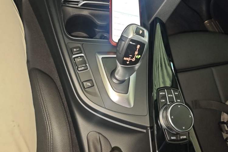 Used BMW 3 Series 2019 320Li Fashion Model Gear Lever