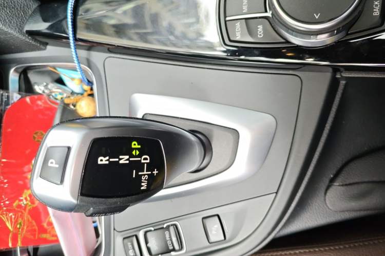 Used BMW 3 Series 2019 320Li Fashion Model Gear Lever