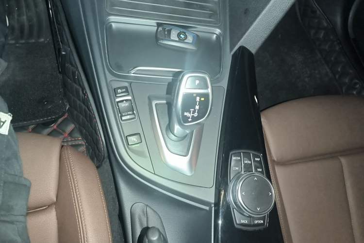 Used BMW 3 Series 2019 320Li M Sport Package Gear Lever