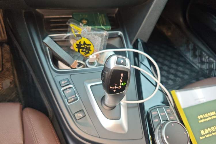 Used BMW 3 Series 2019 320Li Fashion Model Gear Lever