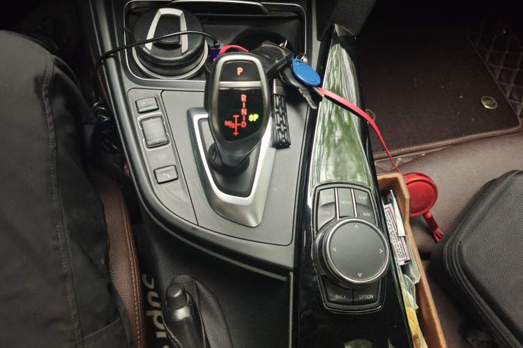 Used BMW 3 Series 2019 320Li M Sport Package Gear Lever