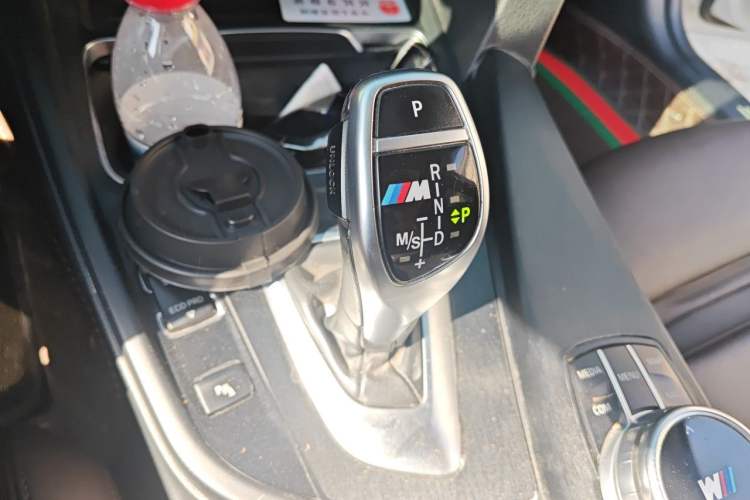 Used BMW 3 Series 2019 320Li Fashion Model Gear Lever