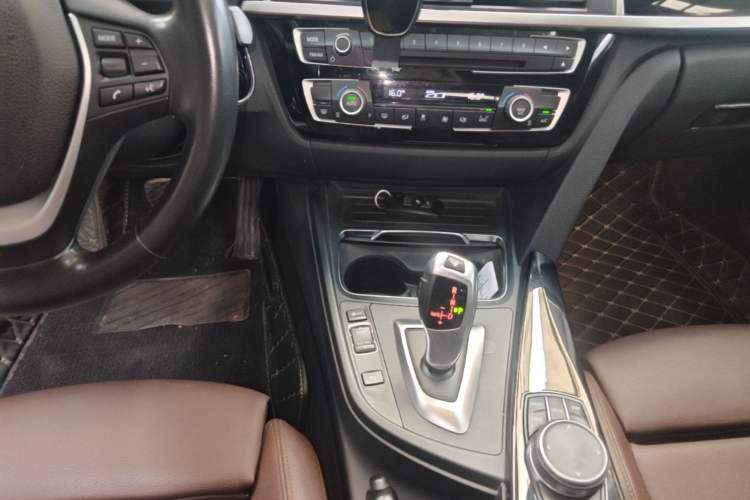 Used BMW 3 Series 2019 320Li Fashion Model Gear Lever