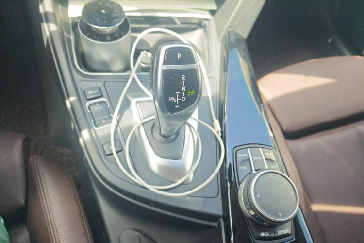 Used BMW 3 Series 2019 320Li M Sport Package Gear Lever