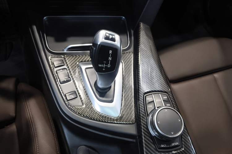 Used BMW 3 Series 2019 320Li Fashion Model Gear Lever