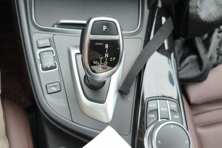 Used BMW 3 Series 2019 320Li M Sport Night Edition Gear Lever