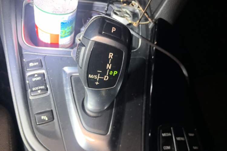Used BMW 3 Series 2019 320Li Fashion Model Gear Lever