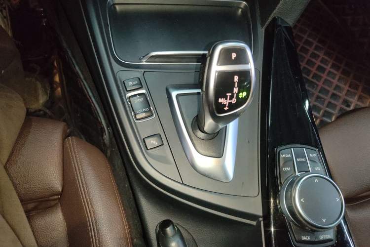 Used BMW 3 Series 2019 320Li M Sport Package Gear Lever