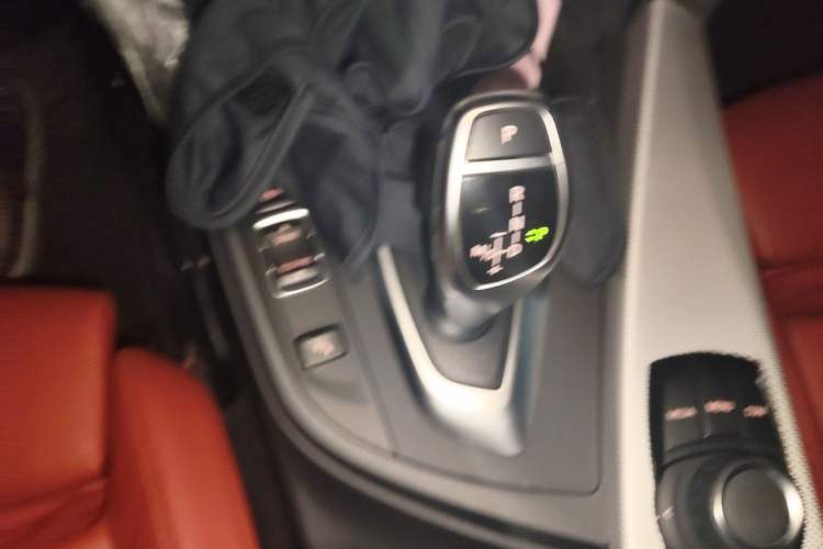Used BMW 3 Series 2019 320i M Sport Package Gear Lever