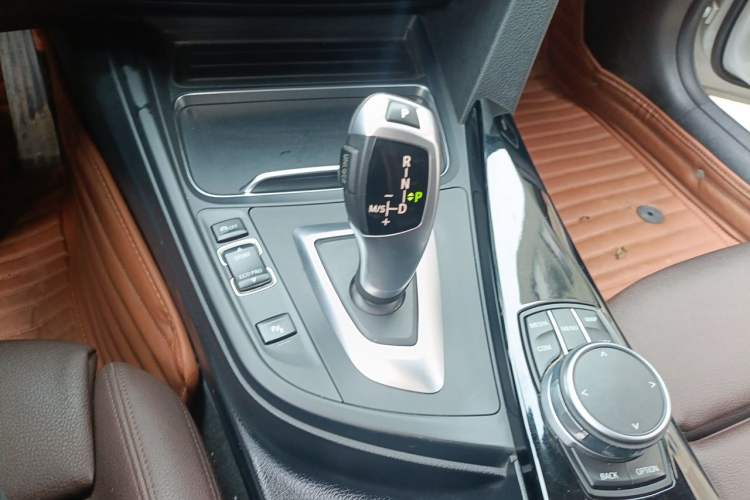 Used BMW 3 Series 2019 320Li xDrive Fashion Model Gear Lever