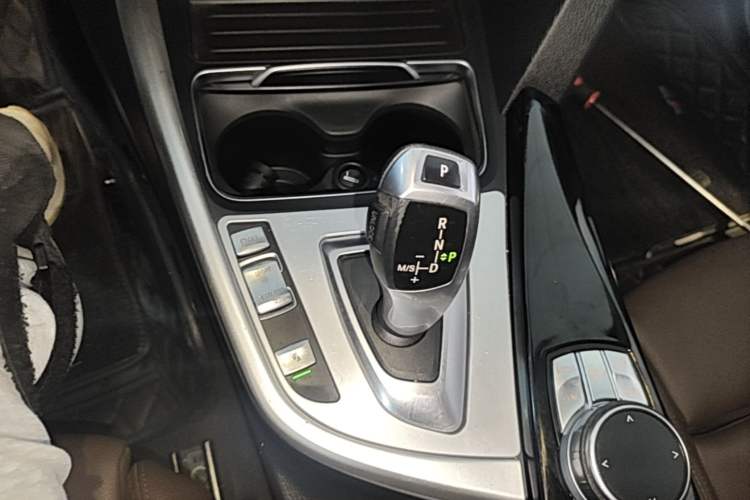 Used BMW 3 Series 2019 320Li xDrive Fashion Model Gear Lever