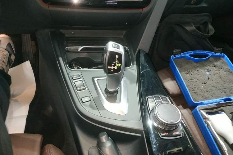 Used BMW 3 Series 2019 320Li xDrive Fashion Model Gear Lever