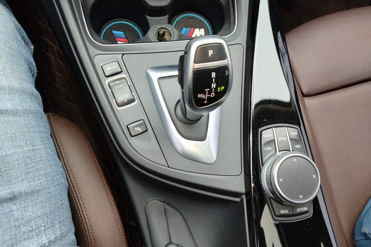 Used BMW 3 Series 2019 320Li M Sport Package Gear Lever