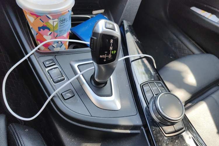 Used BMW 3 Series 2019 320Li Fashion Model Gear Lever