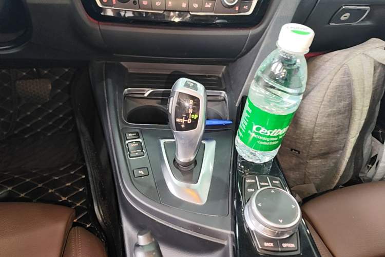 Used BMW 3 Series 2019 320Li Fashion Model Gear Lever