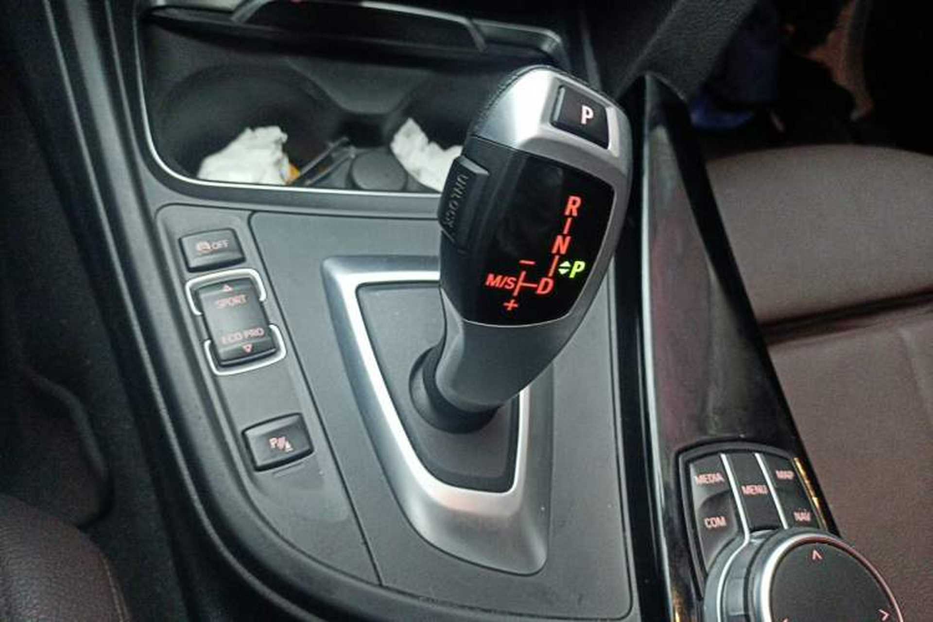 Used BMW 3 Series 2019 320Li Fashion Model Gear Lever