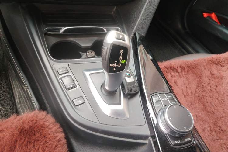 Used BMW 3 Series 2019 320Li Fashion Model Gear Lever