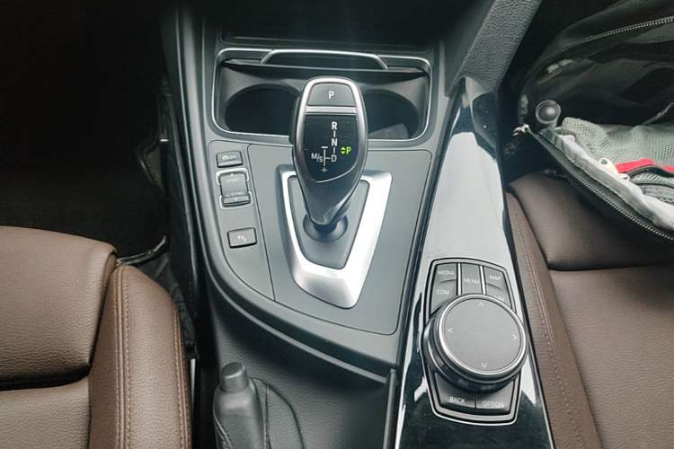 Used BMW 3 Series 2019 320Li M Sport Package Gear Lever