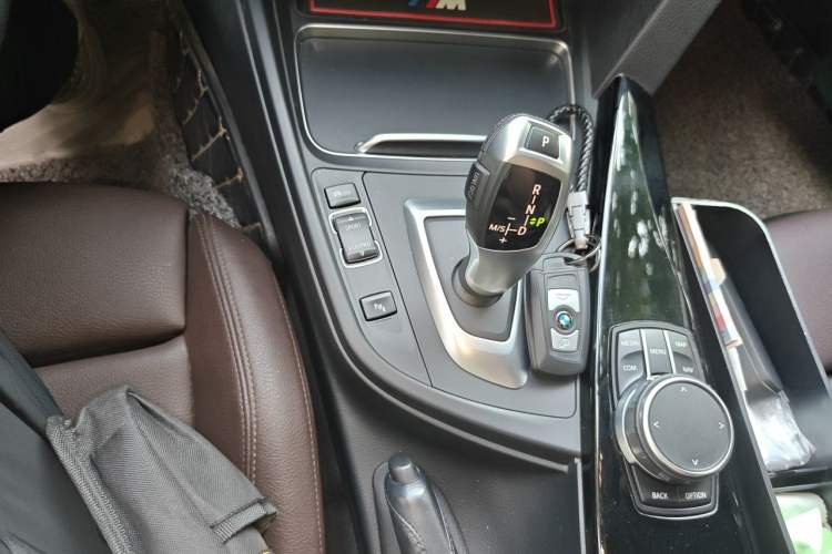Used BMW 3 Series 2019 320Li xDrive Fashion Model Gear Lever