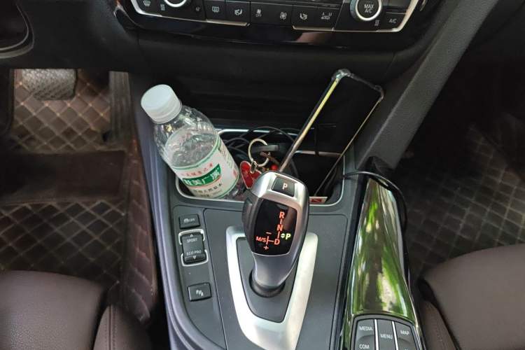 Used BMW 3 Series 2019 320Li Fashion Model Gear Lever