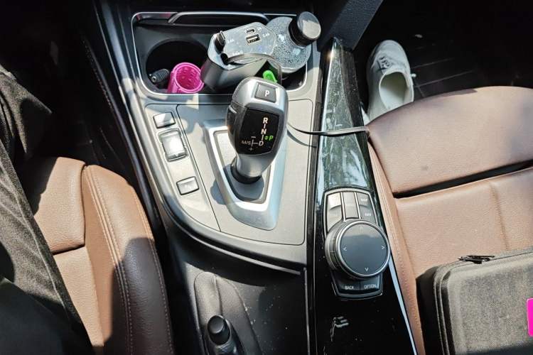 Used BMW 3 Series 2019 320Li Fashion Model Gear Lever