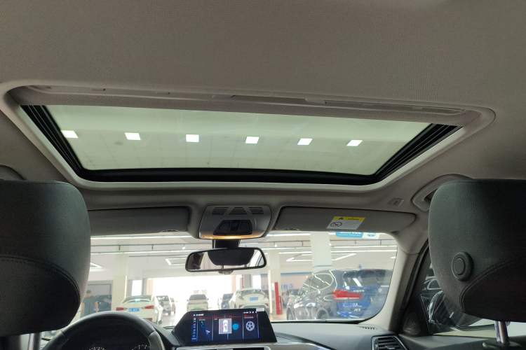 Used BMW 3 Series 2019 320Li M Sport Night Edition Headliner