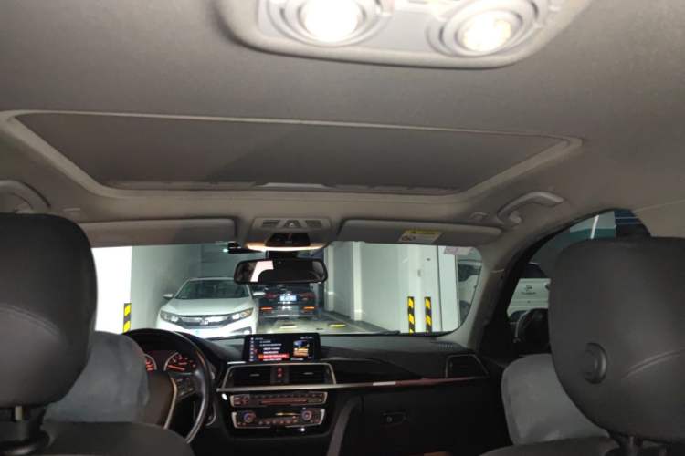 Used BMW 3 Series 2019 320Li Fashion Model Headliner