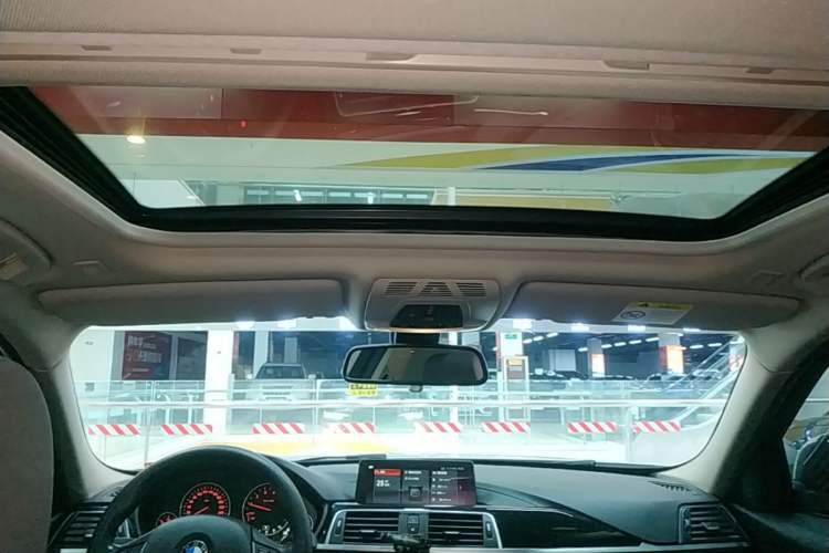 Used BMW 3 Series 2019 320Li Fashion Model Headliner