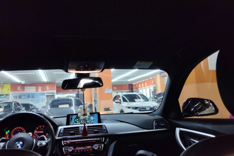 Used BMW 3 Series 2019 320i M Sport Night Edition Headliner