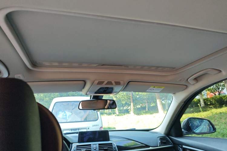 Used BMW 3 Series 2019 320Li Fashion Model Headliner
