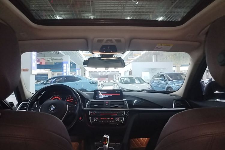 Used BMW 3 Series 2019 320Li Fashion Model Headliner
