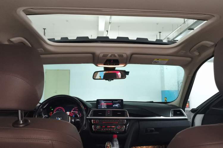 Used BMW 3 Series 2019 320Li M Sport Package Headliner