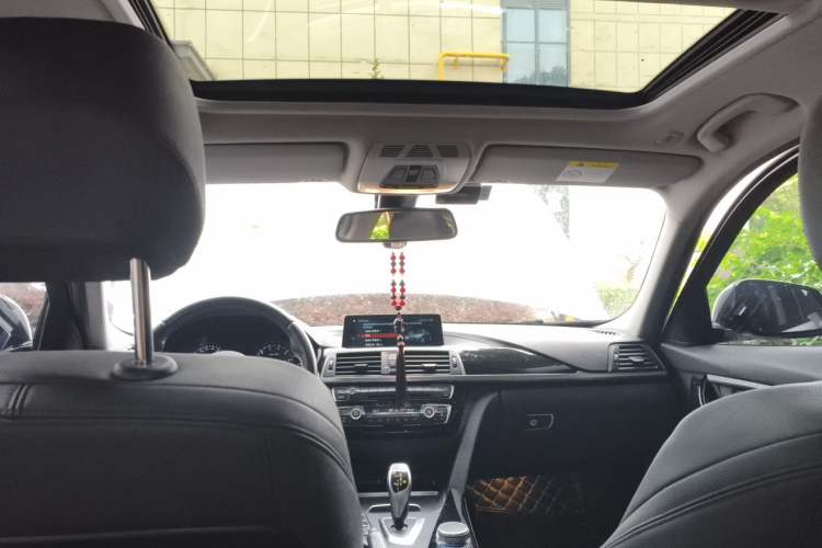 Used BMW 3 Series 2019 320Li M Sport Package Headliner