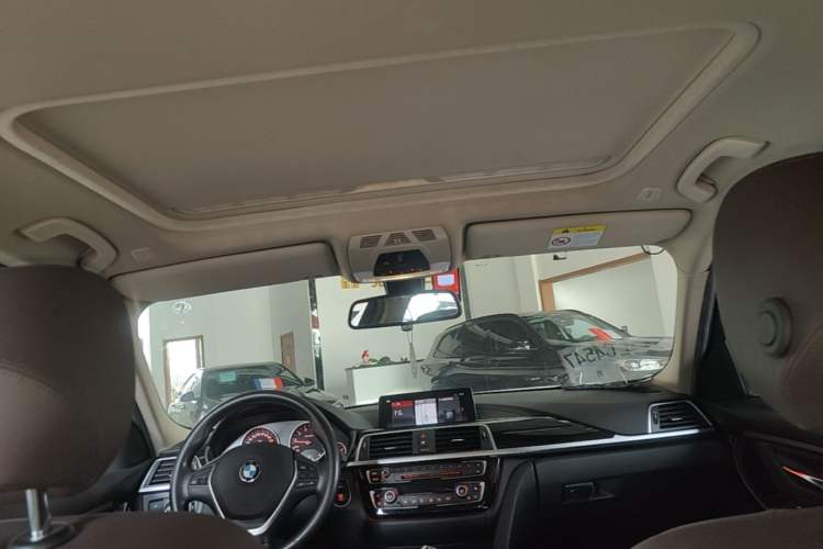 Used BMW 3 Series 2019 320Li Fashion Model Headliner