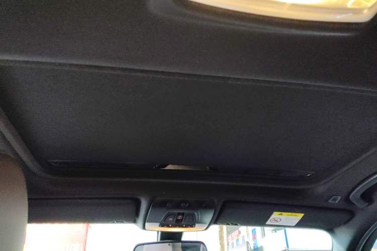 Used BMW 3 Series 2019 320i M Sport Night Edition Headliner