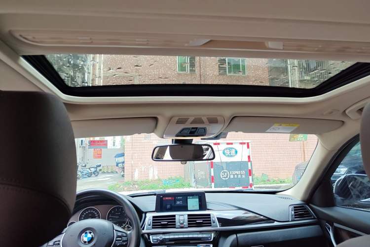 Used BMW 3 Series 2019 320Li Fashion Model Headliner