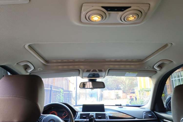 Used BMW 3 Series 2019 320Li Fashion Model Headliner