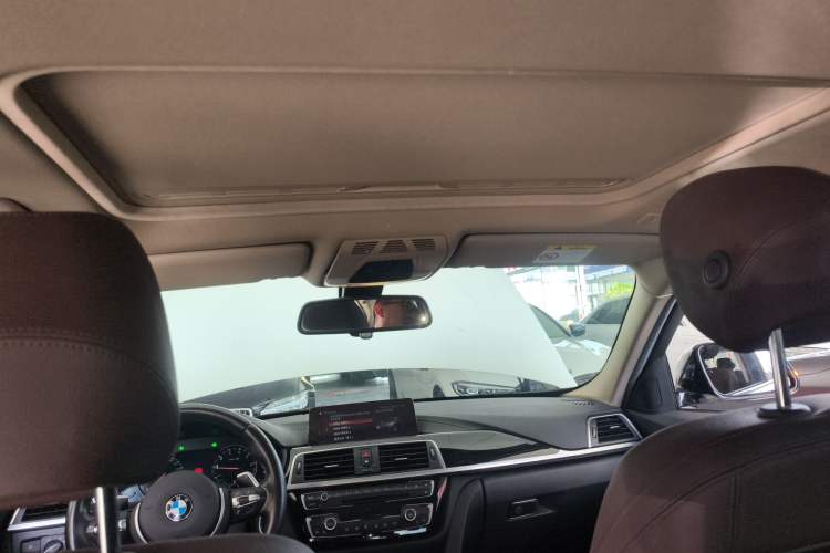 Used BMW 3 Series 2019 320Li M Sport Package Headliner