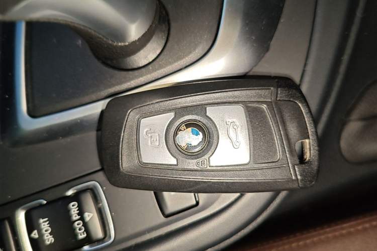 Used BMW 3 Series 2019 320Li Fashion Model Interior 1