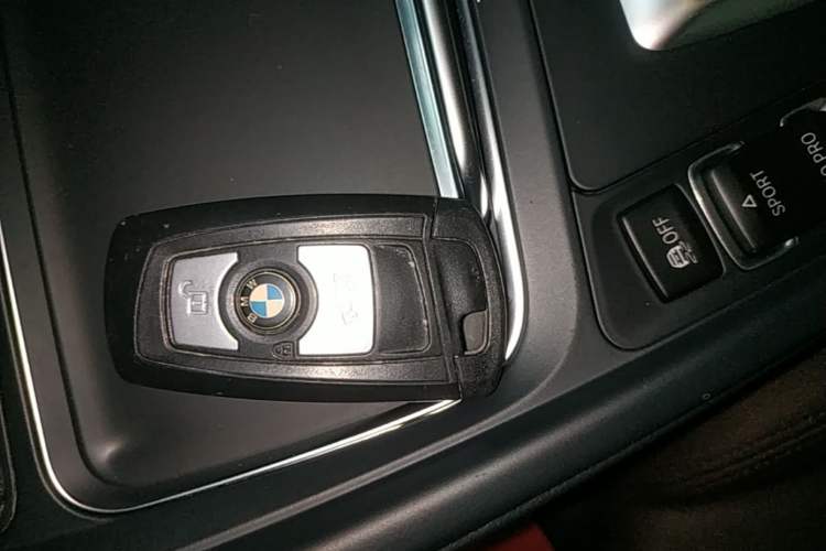 Used BMW 3 Series 2019 320Li Fashion Model Interior 1