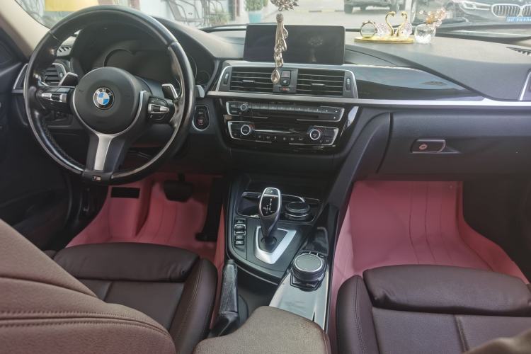 Used BMW 3 Series 2019 320Li M Sport Package Interior 1