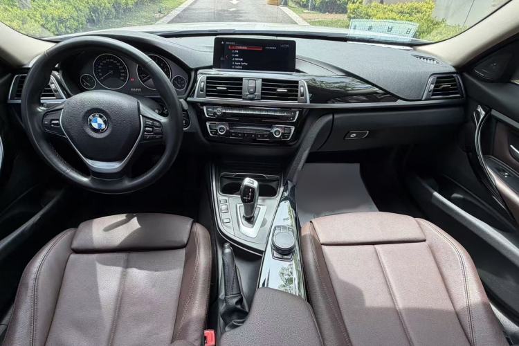Used BMW 3 Series 2019 320Li Fashion Model Interior 1